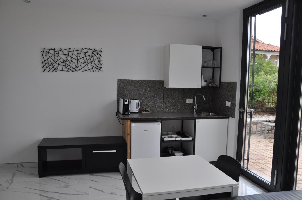 Solis Apartment